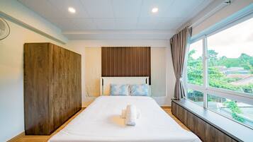 Panoramic Bungalow, Non Smoking | Premium bedding, memory-foam beds, minibar, soundproofing