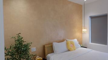 Ropa de cama hipoalergénica, minibar, cortinas blackout y wifi gratis