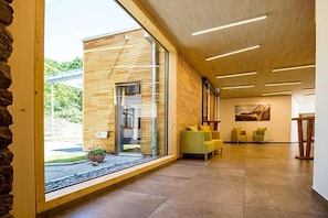 Lobby - Verwöhnhotel Bastenhaus (Dannenfels)
