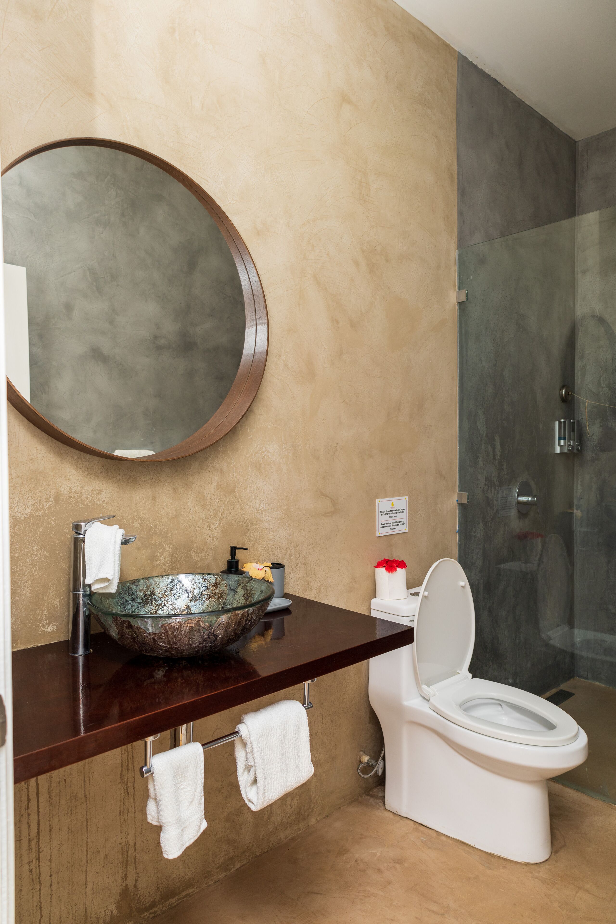 shower, rainfall showerhead, free toiletries, hair dryer