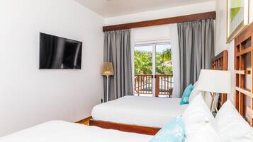 Double Room, 2 Queen Beds | Premium bedding, minibar, in-room safe, individually decorated