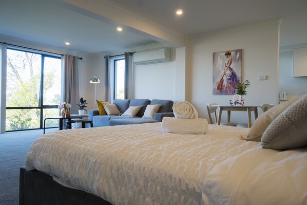 Chambre Double Deluxe | Chambres insonorisées, Wi-Fi gratuit