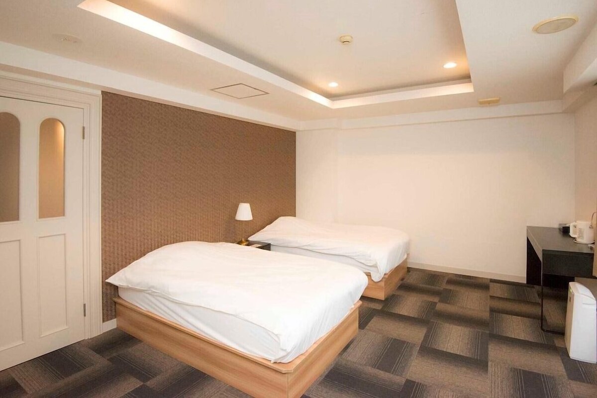 โต๊ะทำงาน, Wi-Fi ฟรี, ผ้าปูที่นอน