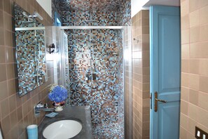 Bidet