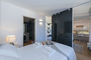 1 室のベッドルーム、アイロン / アイロン台、WiFi (無料)、ベッドシーツ
