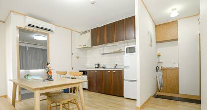 Nipponbashi Super House
