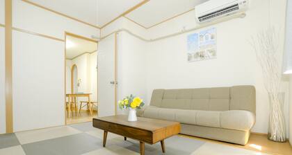 Nipponbashi Super House