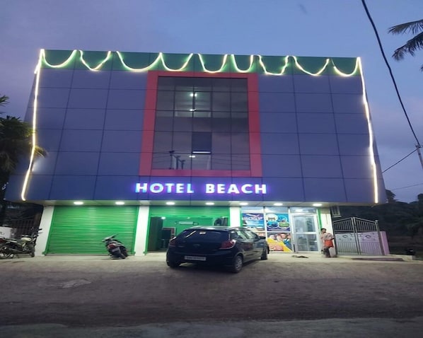 Front of property – evening/night