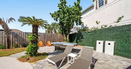 6 BD Tropical Paradise - GröĂter Hof und Pool in der Gegend - NEUER EIGENTĂMERRABATT 20%.