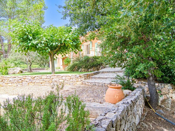 Overnattingsstedets uteområder