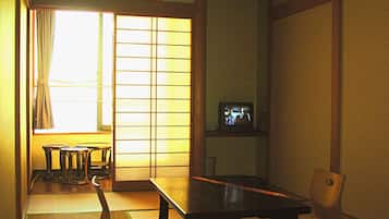 Kamar Tradisional (Japanese Style) | Wi-Fi gratis