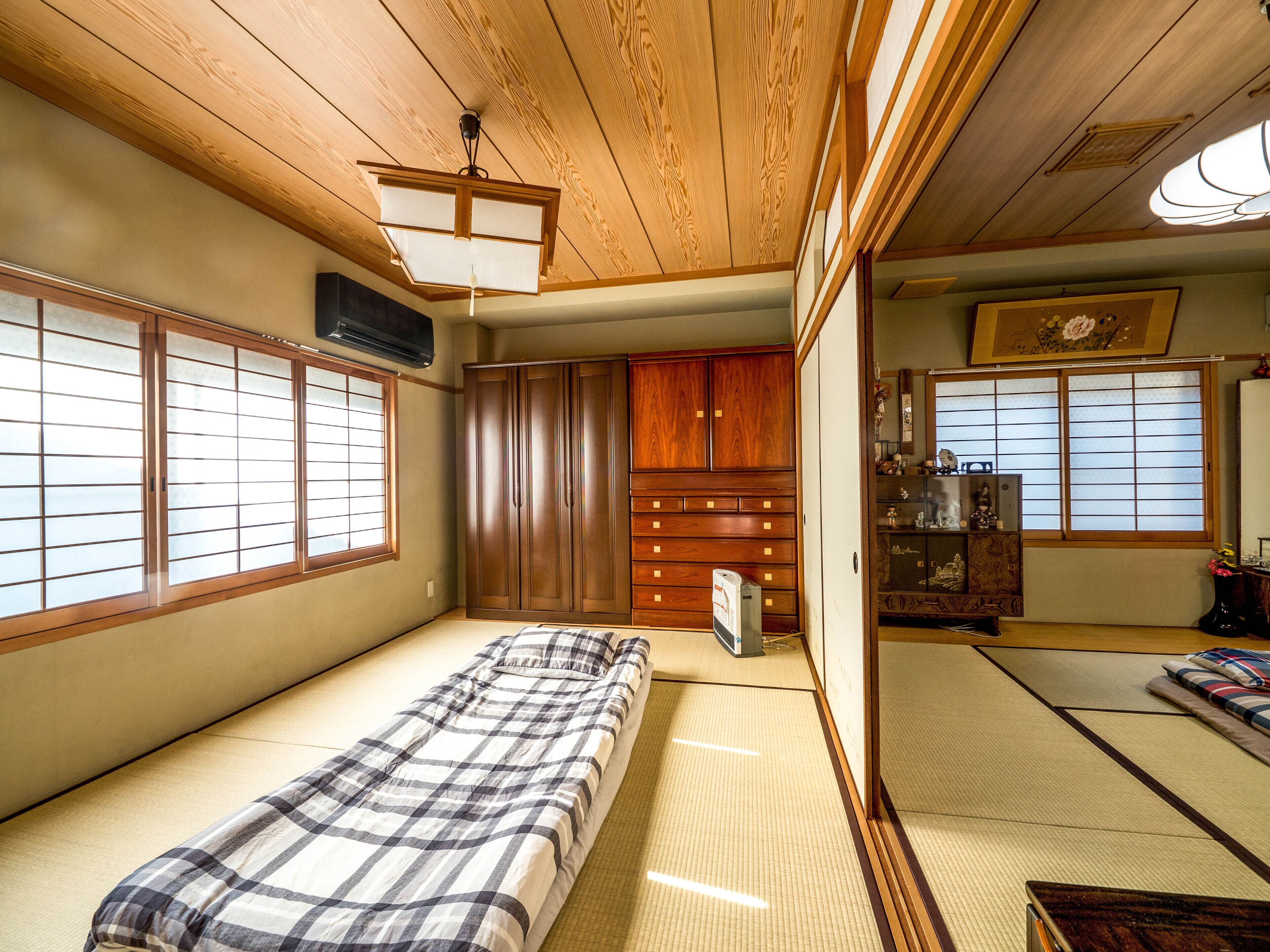 Private Vacation Home | 8 bedrooms, free WiFi