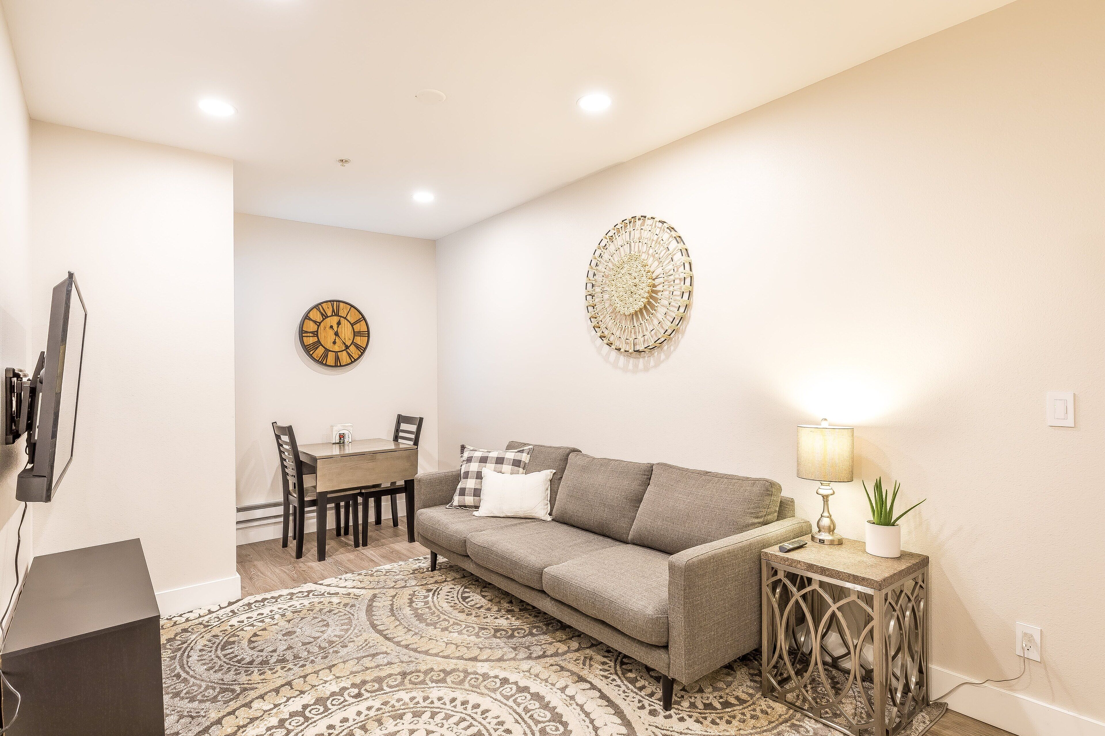 Updated One Bedroom Apartment