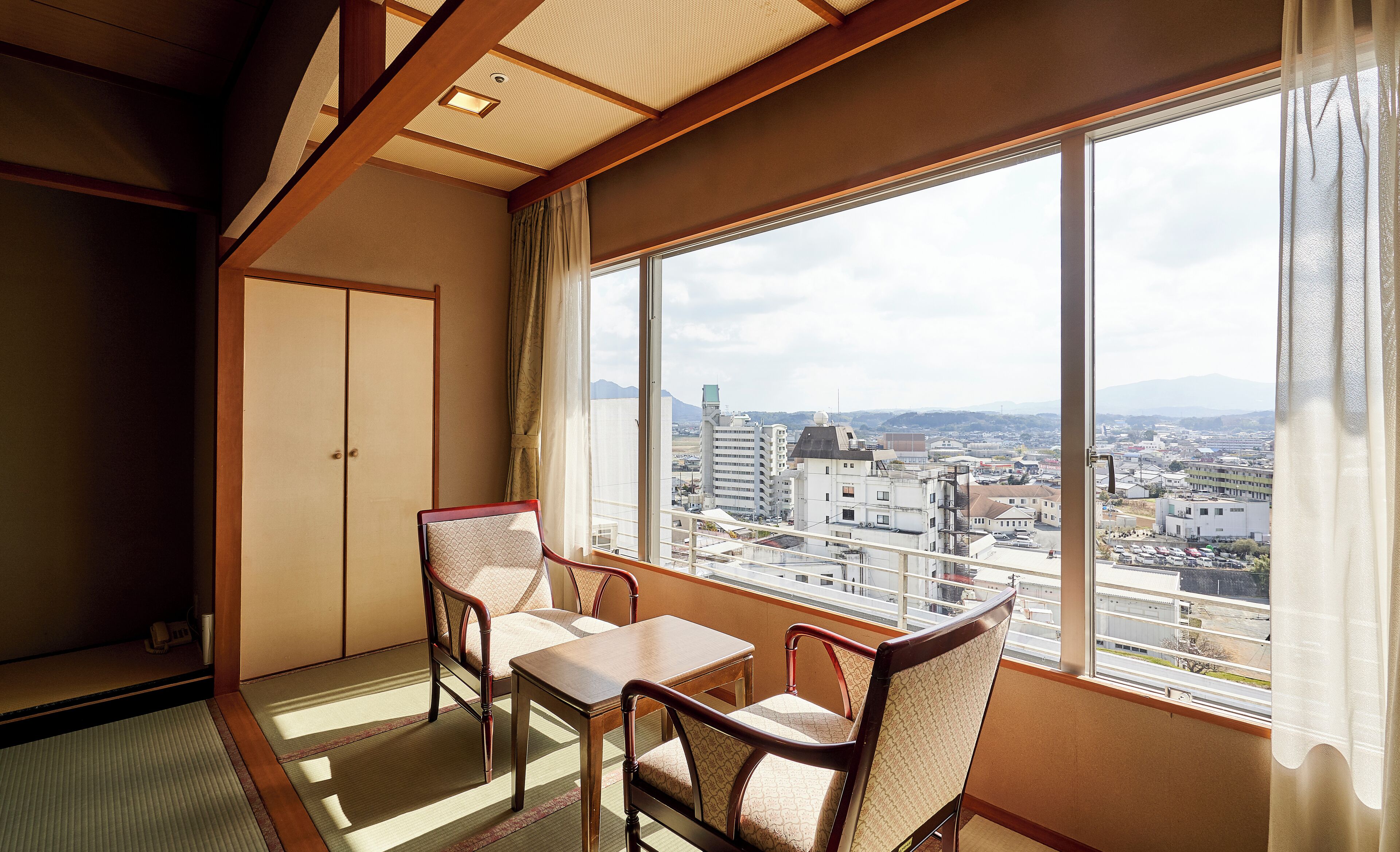 1 bedroom, down duvets, in-room safe, soundproofing