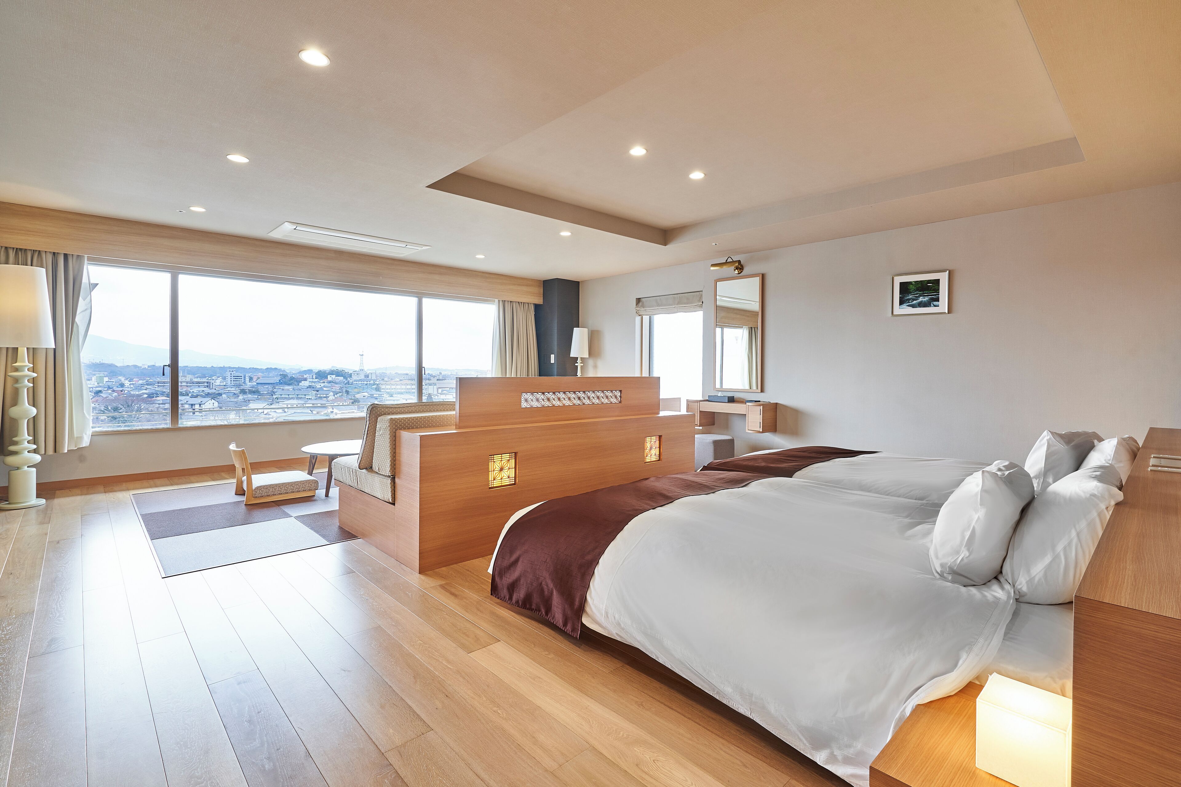 luxury junior suite twin room, non smoking | 1 bedroom, down duvets, in-room safe, soundproofing