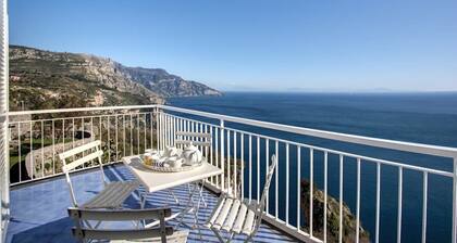 Feeling Italy Belvedere delle Sirene SeaView Retreat with Concierge