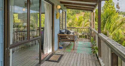 Bluebird Bach - Onemana Holiday Home