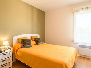 2 bedrooms, Internet