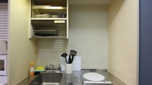 Ảnh chưa phân loại, 3 trong số 9 ảnh, nút