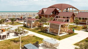 Outdoor dining - My Beach Hotel (Baku)
