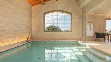 Bubbelpool inomhus