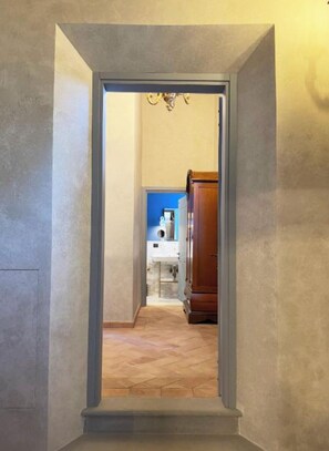 Master Suite Quartierino | Hypo-allergenic bedding, down comforters, minibar, in-room safe - Villa Petriolo (Cerreto Guidi)