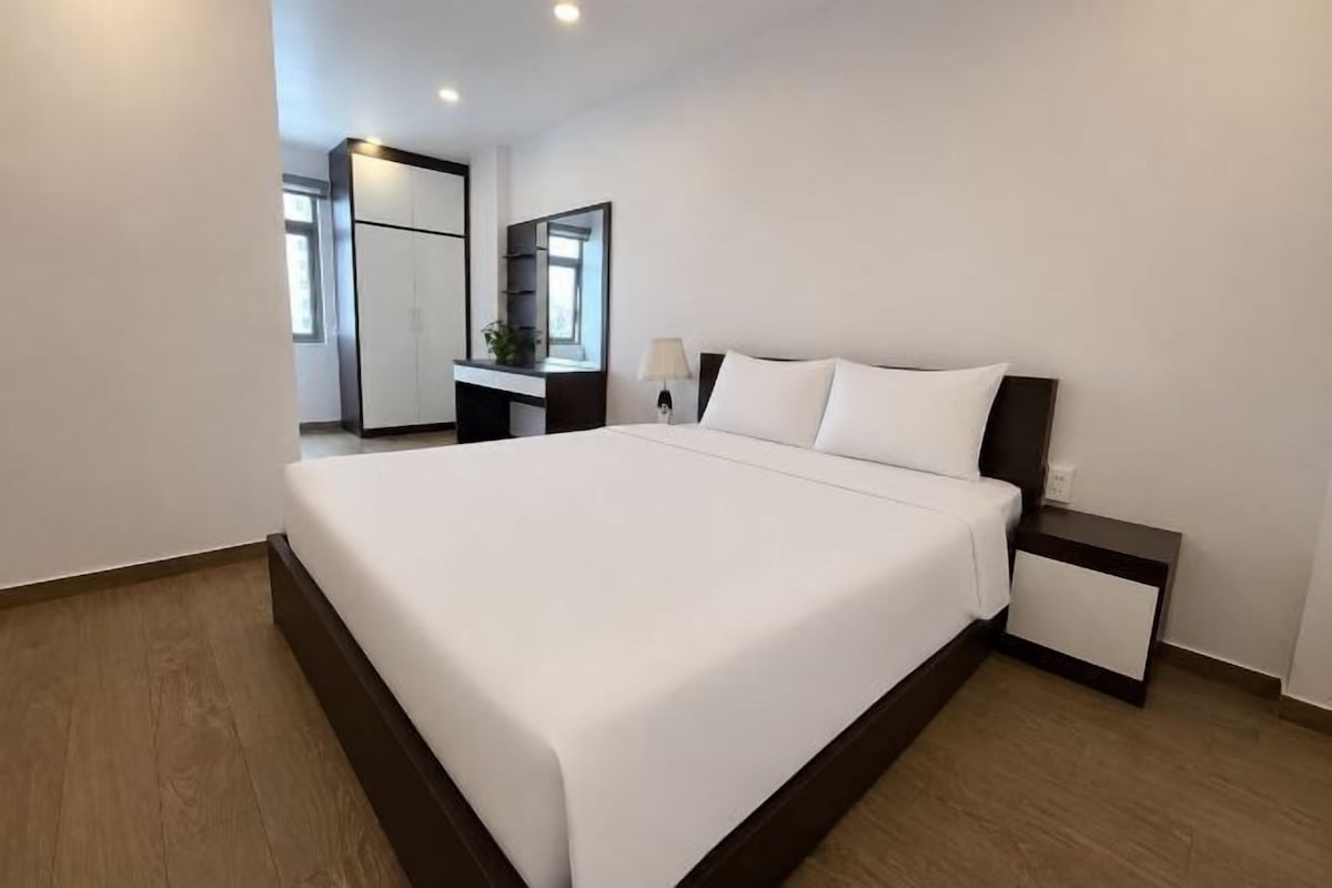 In-room safe, desk, laptop workspace, blackout curtains