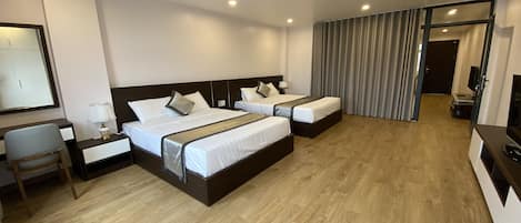 Nova Apartment, 2 Queen Beds | In-room safe, desk, blackout drapes, soundproofing