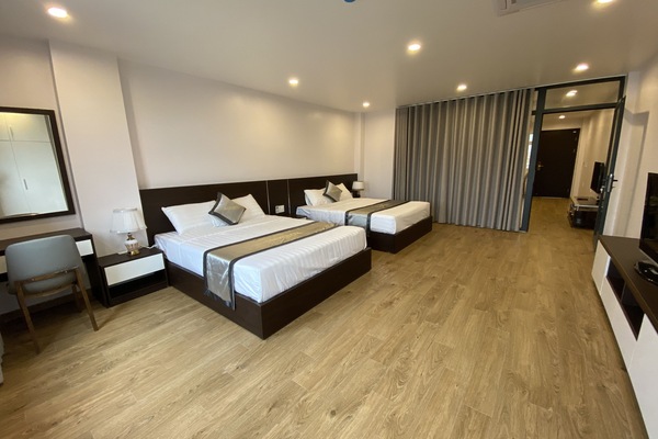 Rom, 2 queensize-senger (Nova Apartment) | Safe på rommet, skrivebord, blendingsgardiner og lydisolert