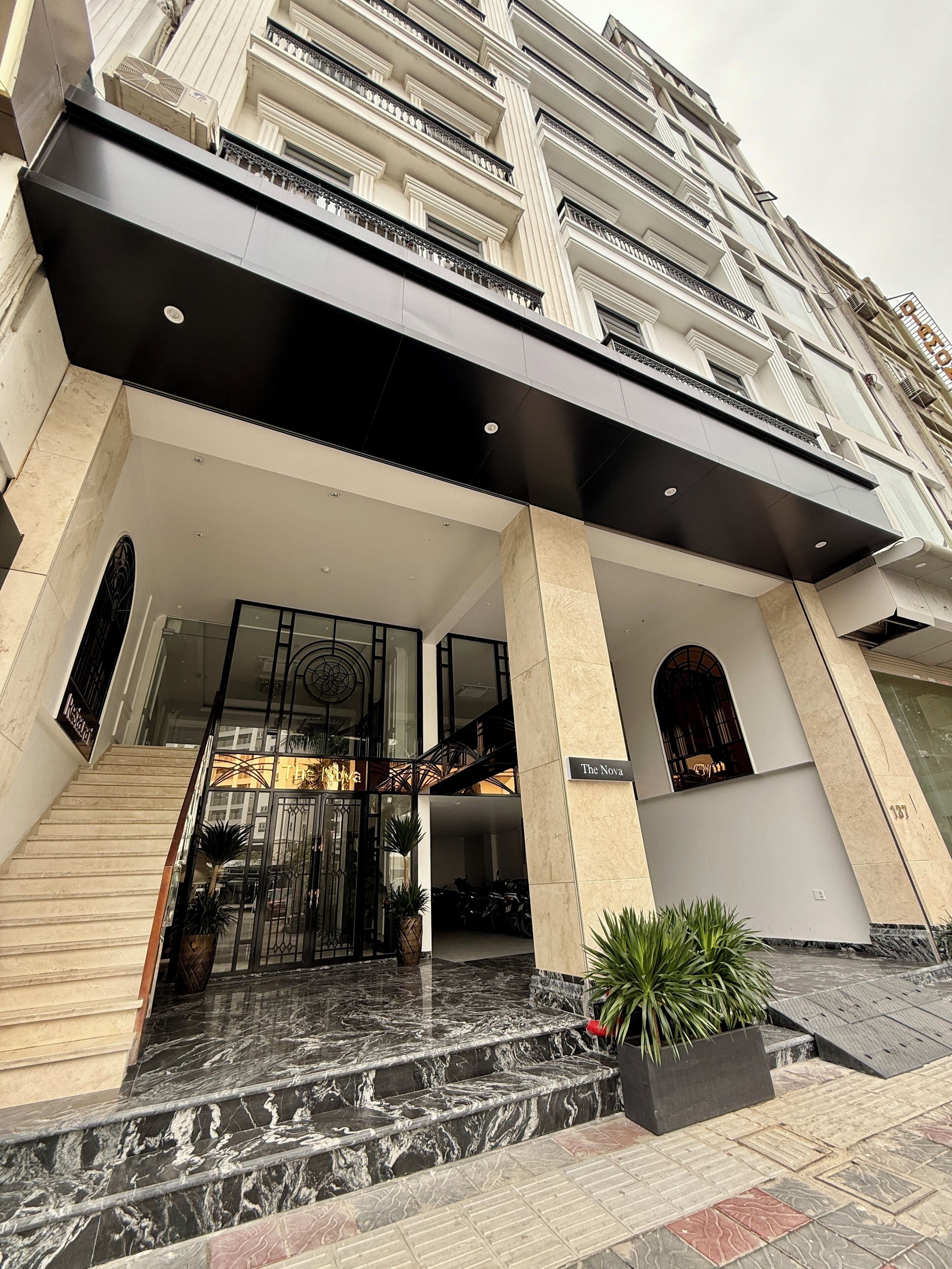 ด้านหน้าที่พัก