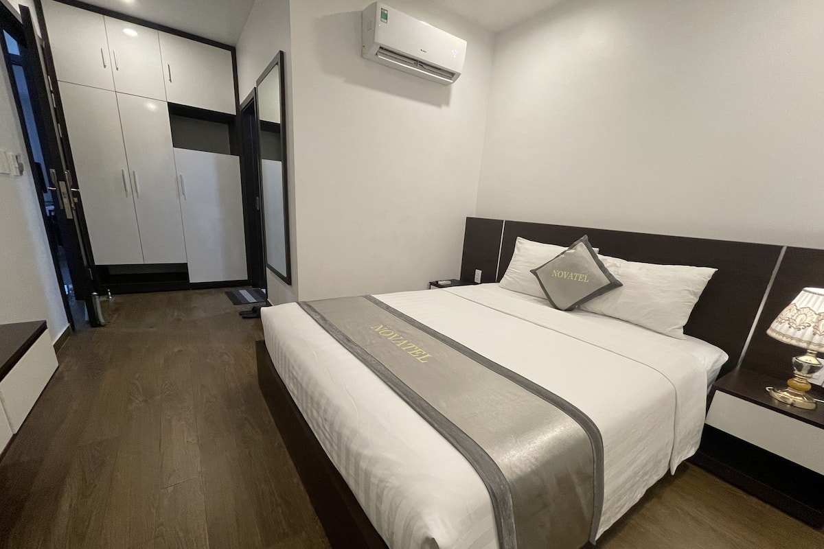 Chambre Standard | Coffre-fort, bureau, rideaux dâobscurcissement, systĂšme dâinsonorisation