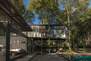 Exterior - Luxury Container Conversion Villa  (Tangalle)