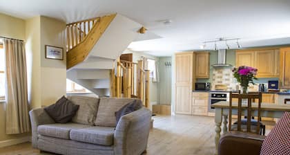 Owl Cottage