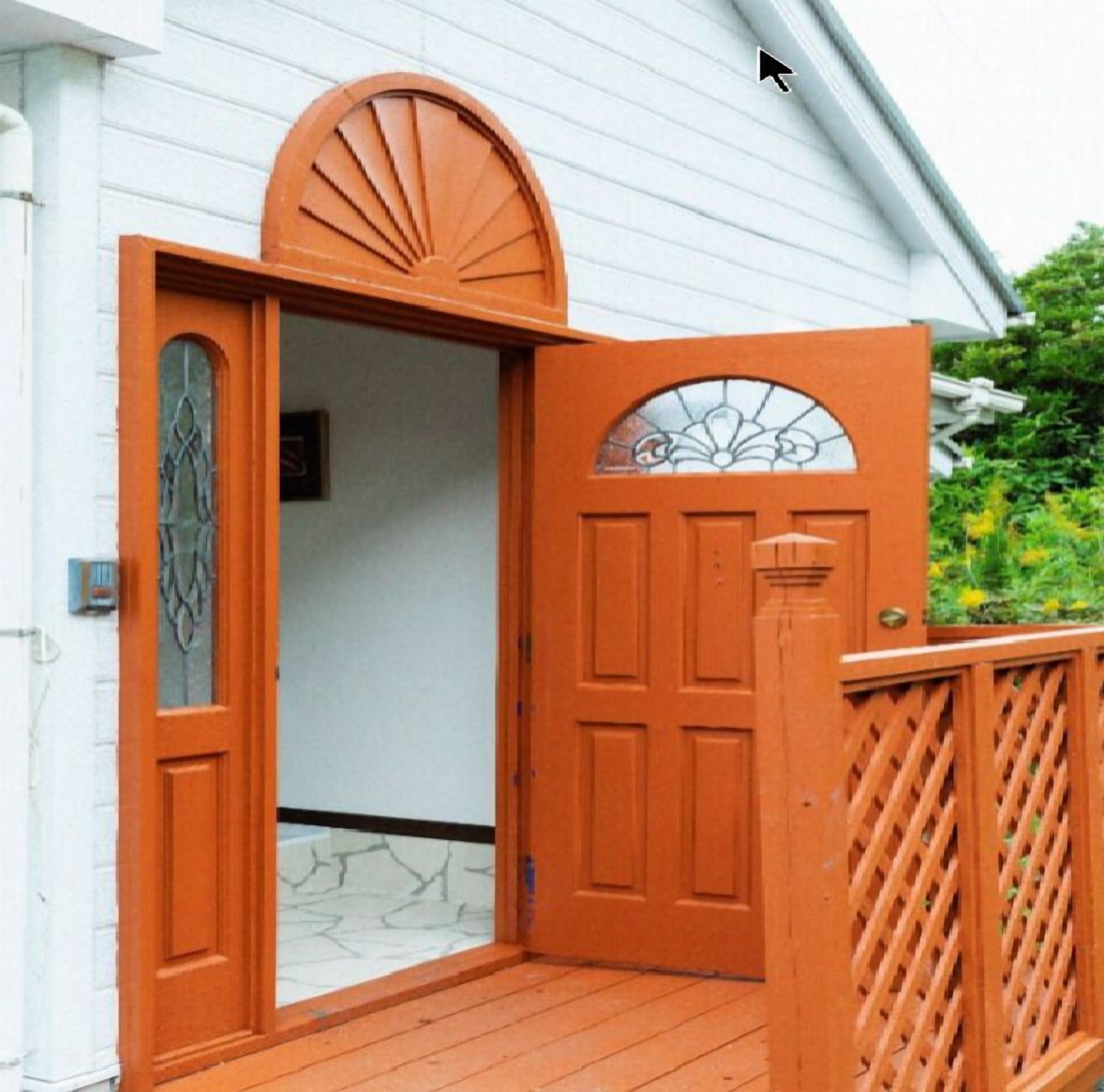 숙박 시설 입구