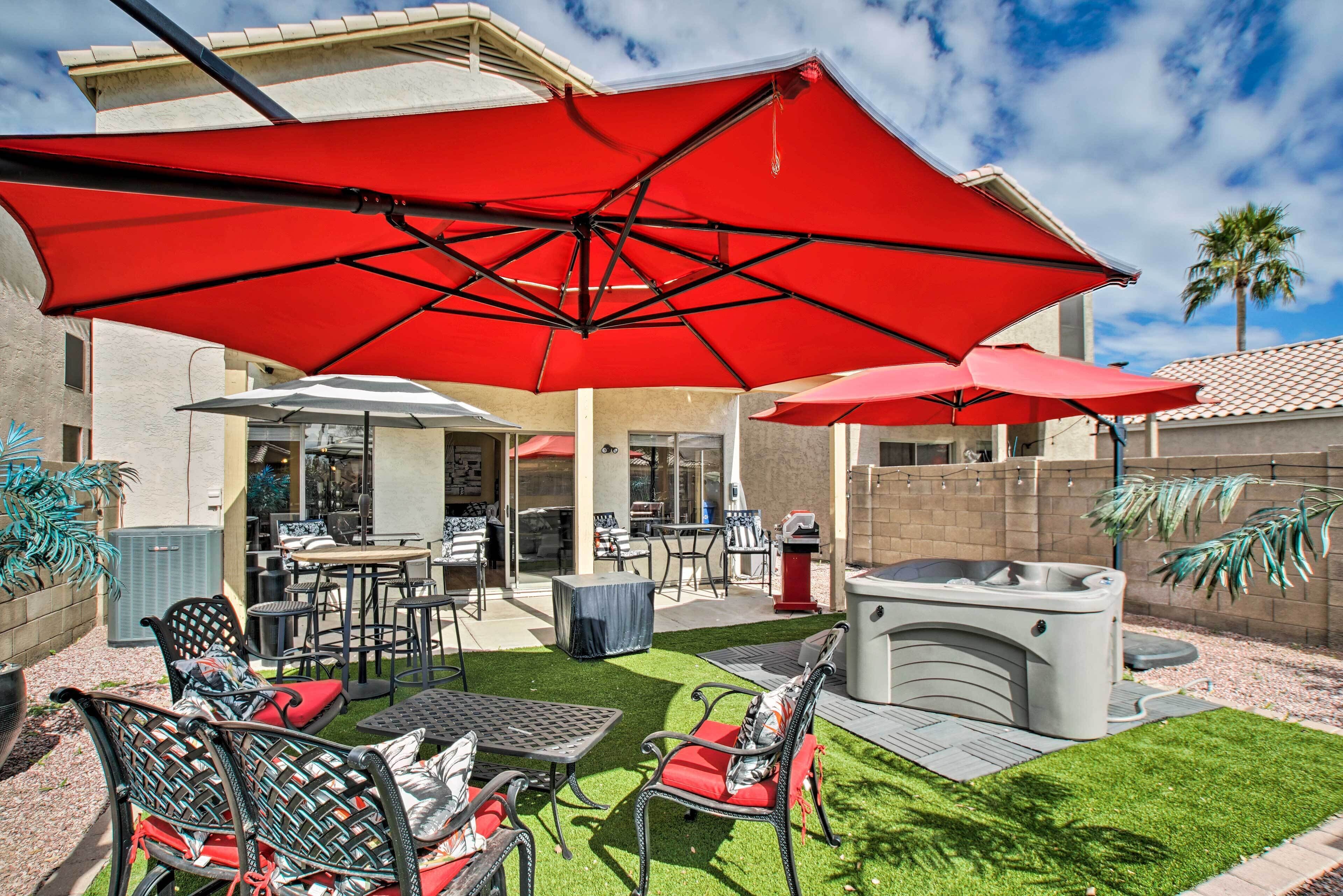 Luxury Glendale Getaway w/ Private Hot Tub & Patio