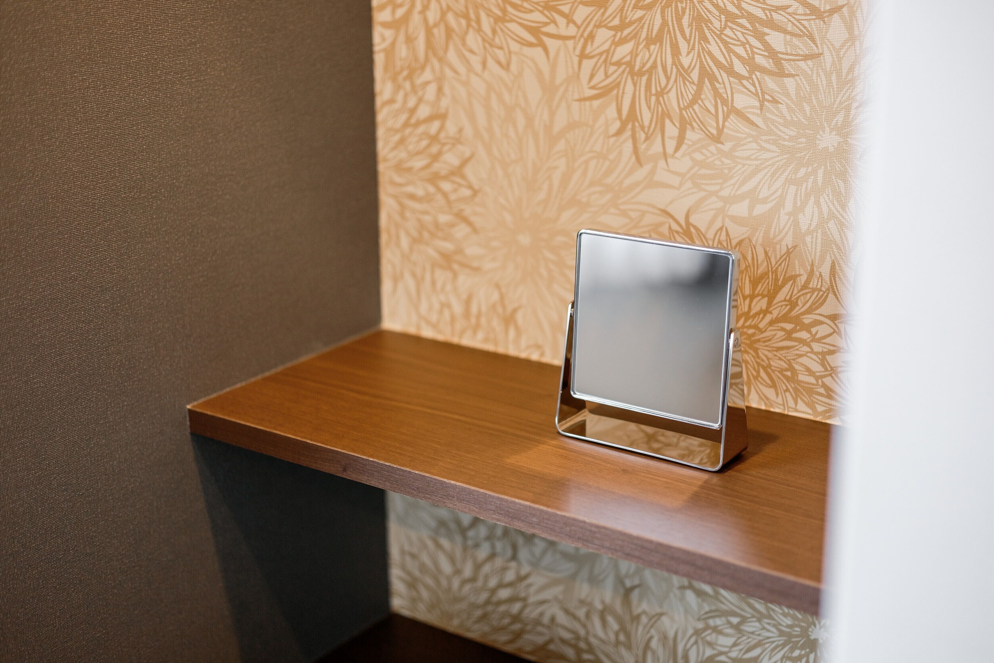 twin room with extra bed | room amenity