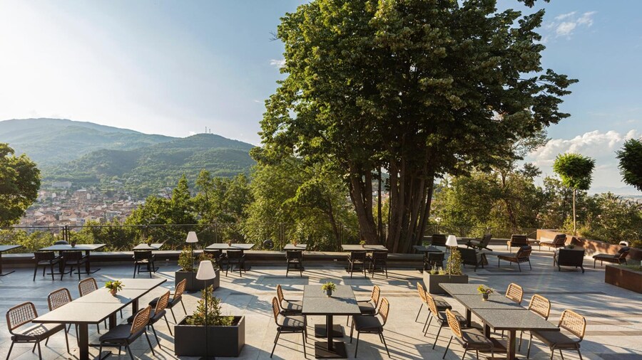 The Lynx Mountain Resort