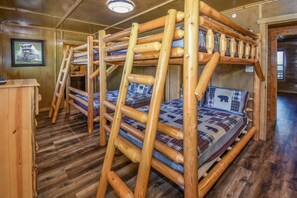 10 bedrooms, iron/ironing board, WiFi, bed sheets