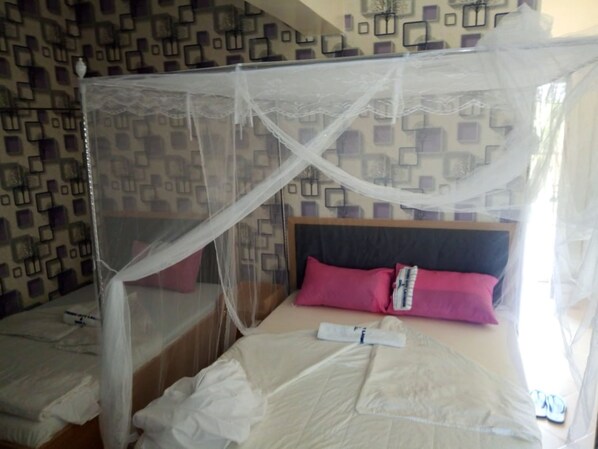 ダブルルーム | WiFi (無料)、ベッドシーツ