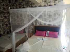 Wifi gratis y ropa de cama 