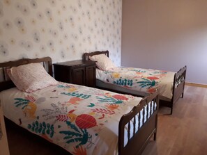3 bedrooms