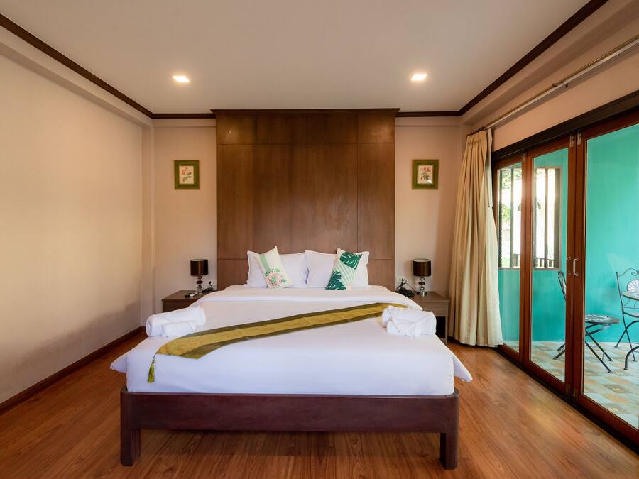 Deluxe Room | 1 bedroom, free WiFi, bed sheets