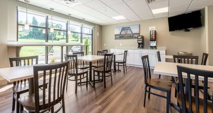 Econo Lodge Dayton North