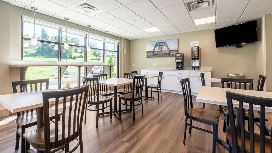 Econo Lodge Dayton North