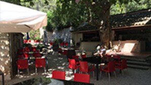 Lunch and dinner served  - Le Moulin de Cost (Buis-les-Baronnies)