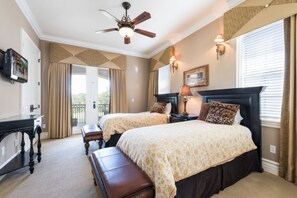 Villa (1 Bedroom) | 5 bedrooms, travel crib, bed sheets - Villa in Reunion Resort & Spa 1594 (Kissimmee)