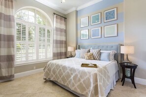 Villa (1 Bedroom) | 6 bedrooms, travel crib, bed sheets - Rent a Luxury Villa on Reunion Resort, Minutes From Disney, Orlando Villa 3539 (Kissimmee)