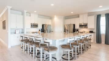 Villa (1 Bedroom) | Private kitchen