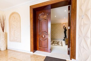 Villa (5 Bedrooms) | Property amenity - Imagine Renting Your Own 5-star Private Cyprus Villa on the Beach, Paphos Villa 1411 (Ayia Marina Chrysochous)