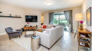 Villa (5 Bedrooms) | Oppholdsområde